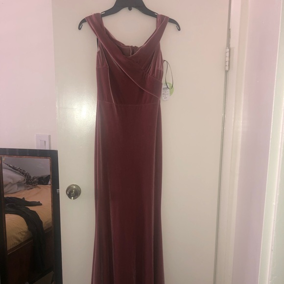 PROM DRESS - Picture 4 of 5